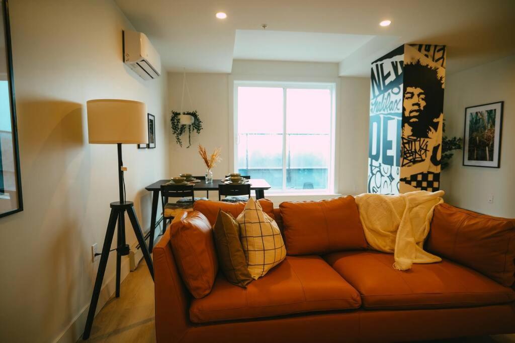 Appartamento Chic Cozy Retreat - 2Br - Stunning North End Views Halifax Esterno foto